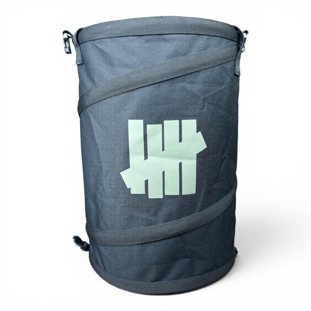 UNDEFEATED COLLAPSIBLE TRASH CAN